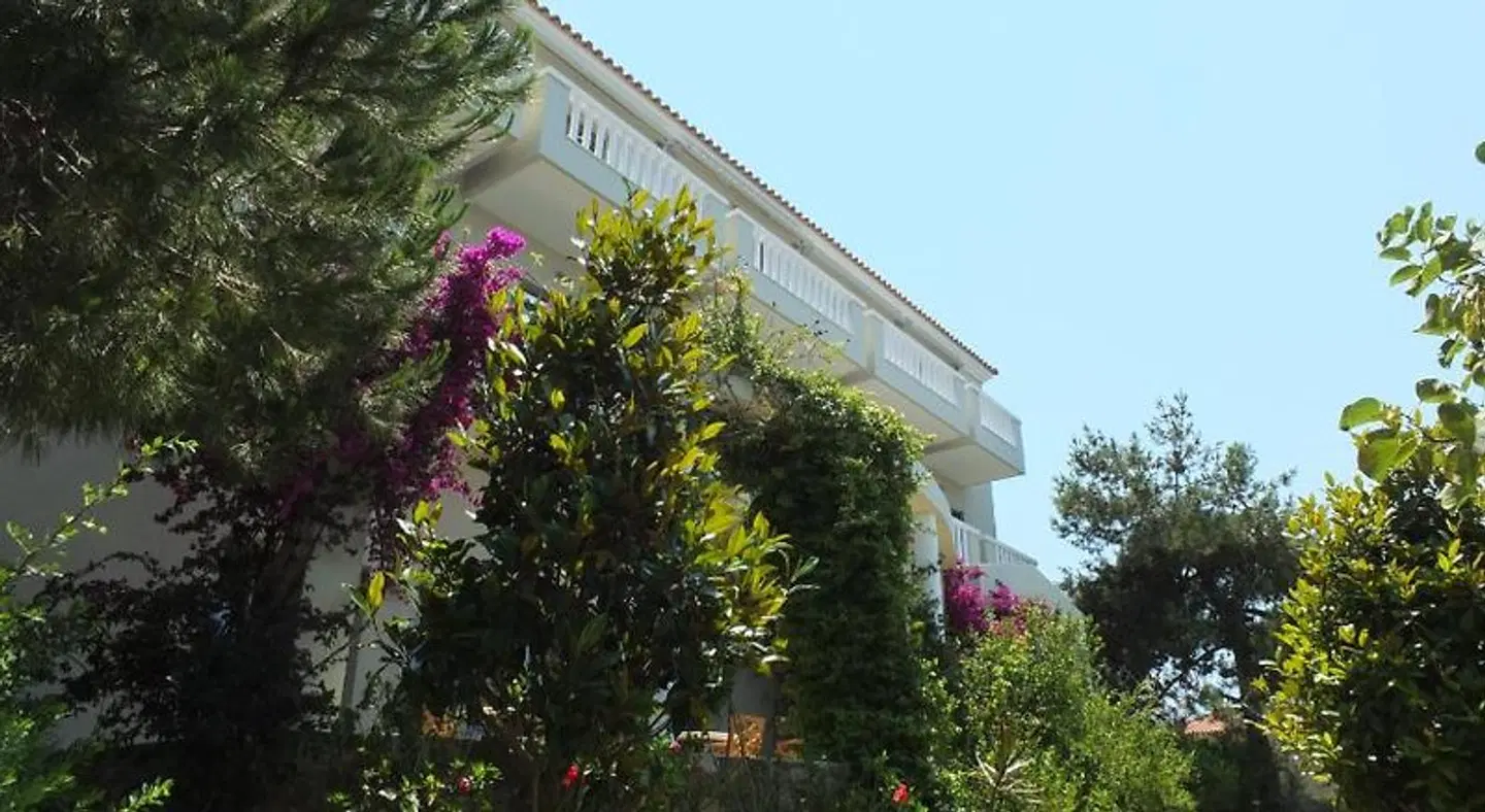 Orizontes View Hotel EXTERIOR