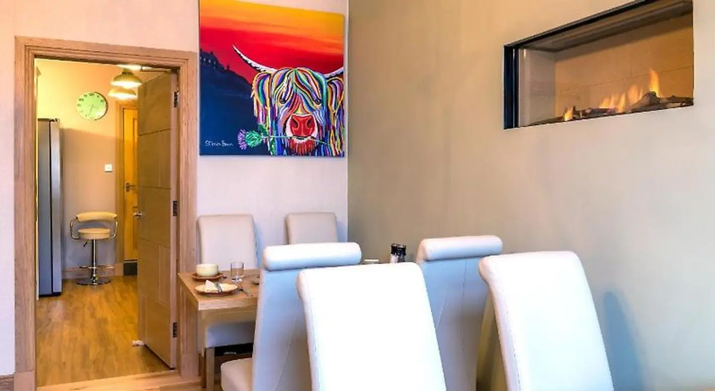 Lakeview Guest House ROOM_EXAMPLE