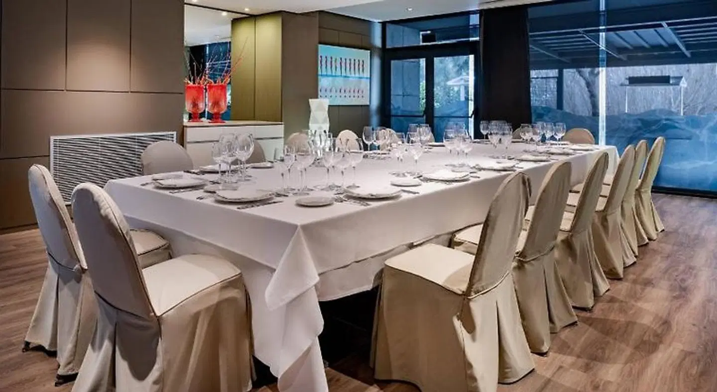 AC Hotel by Marriott Gavà Mar Restaurant