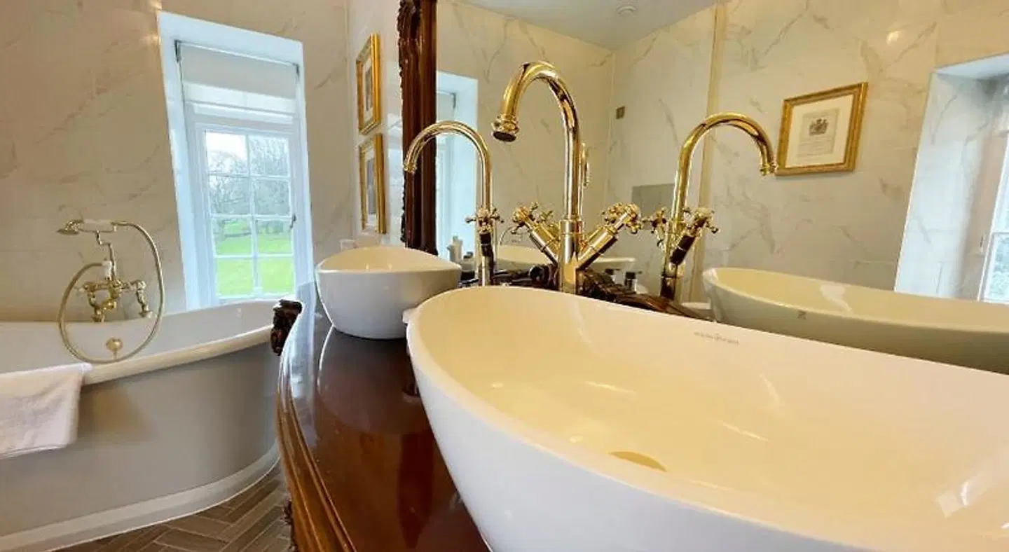 Plas Dinas Country House Badezimmer