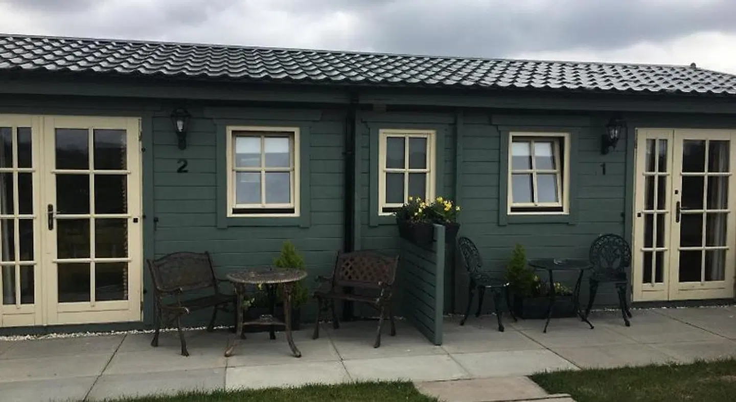 Auchenlea lodges EXTERIOR