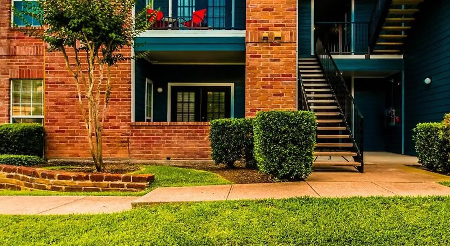 The Reside EXTERIOR