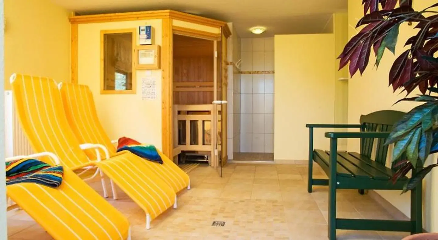 Cafe und Pension Hopen Idyll ROOM_EXAMPLE