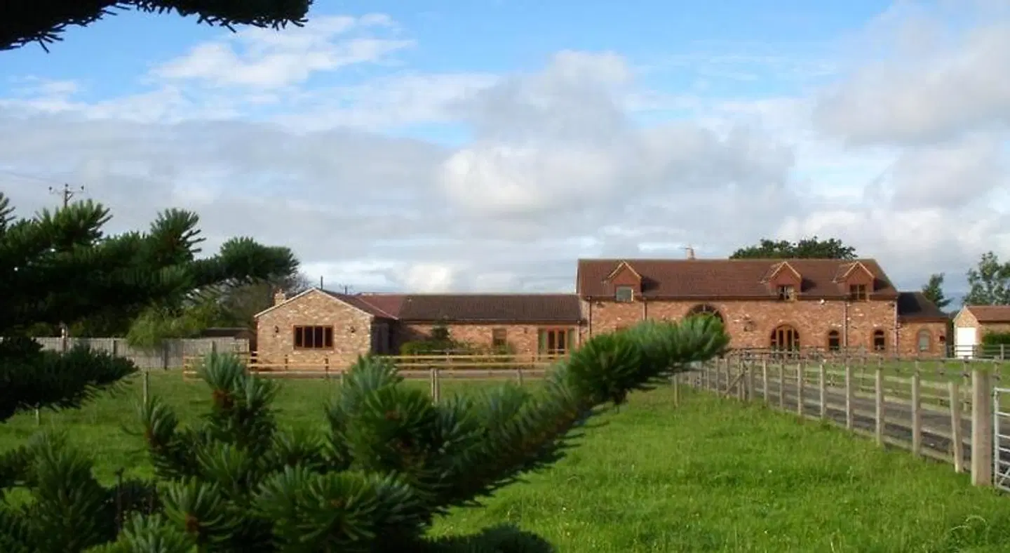 The Stables at the Vale EXTERIOR