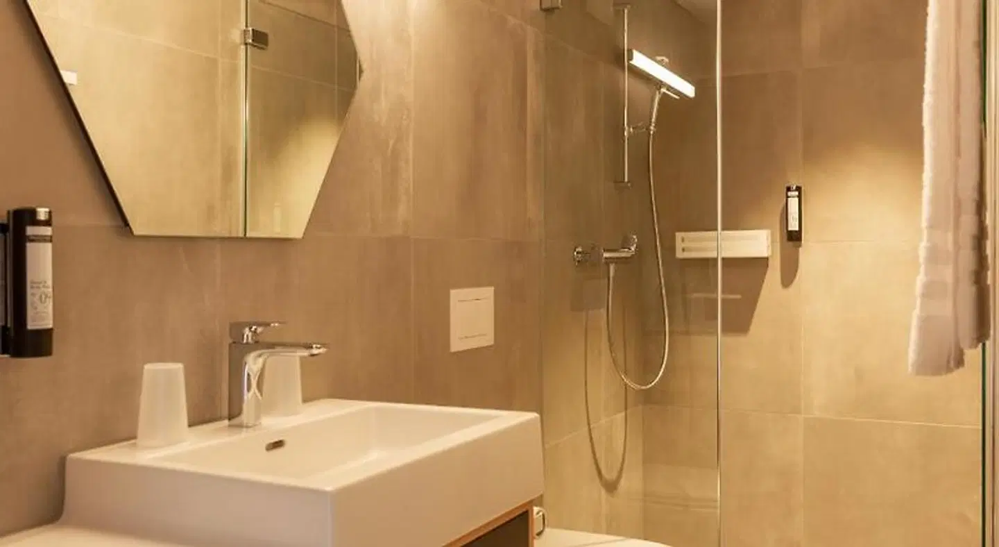 The Lab Hotel & Apartments Badezimmer