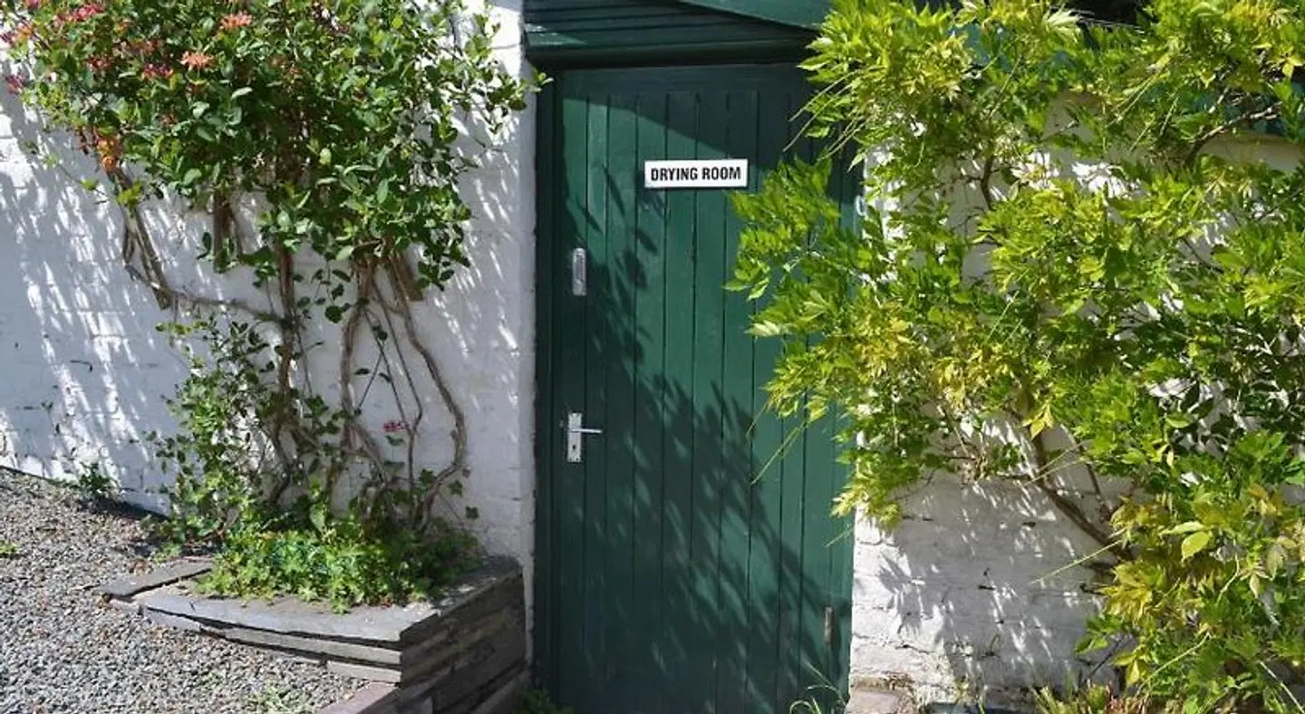 Coed-y-Fron EXTERIOR
