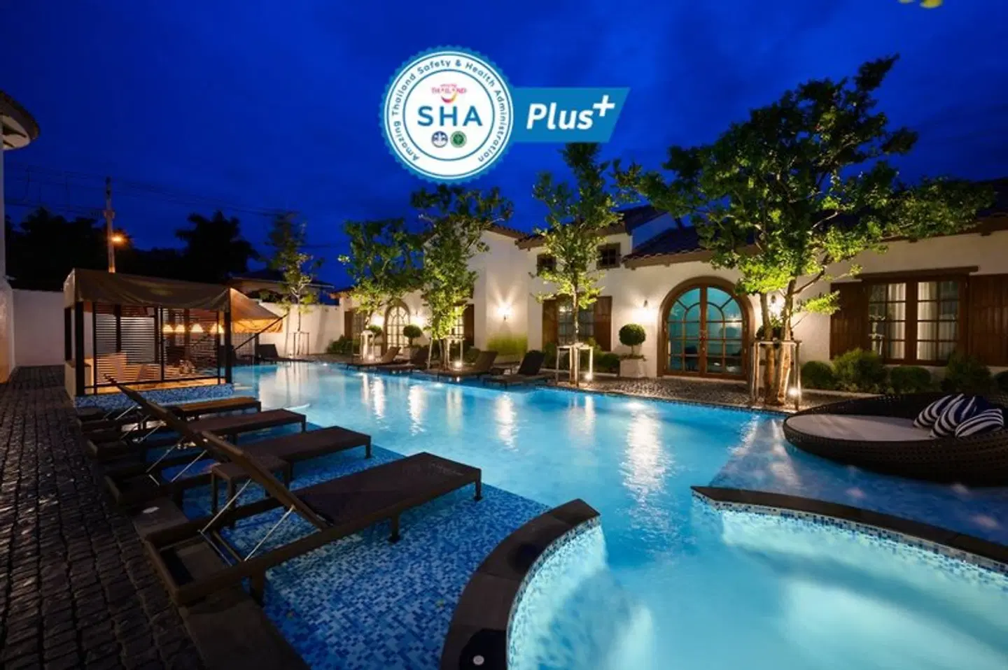 Villa Seville OUTDOOR_POOL