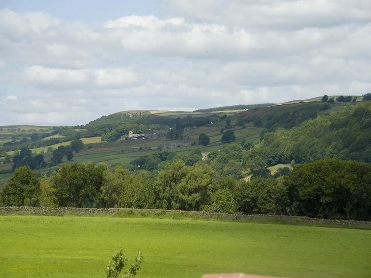 Padley Farm B&B LANDSCAPE