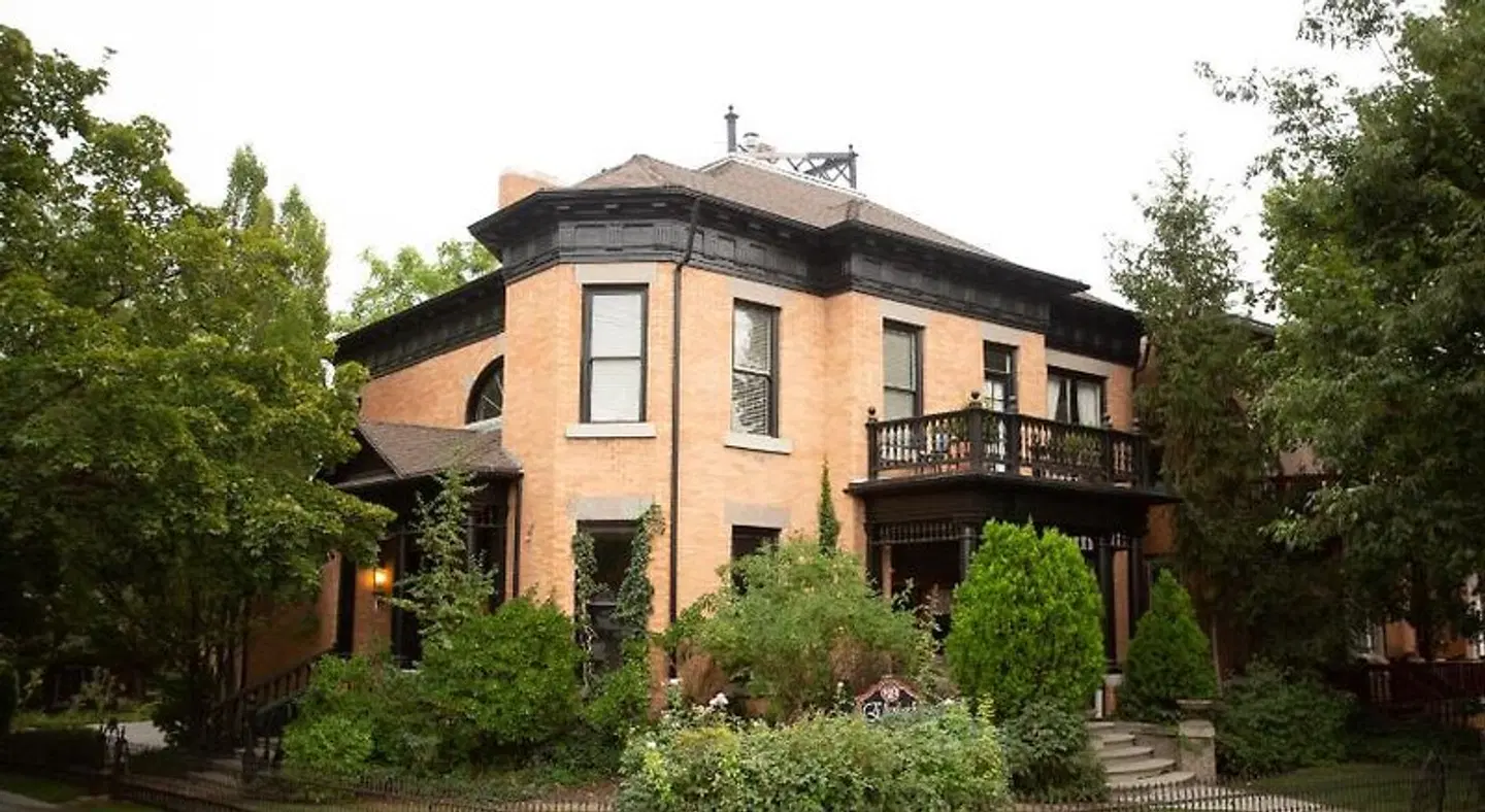 Ellerbeck Mansion EXTERIOR
