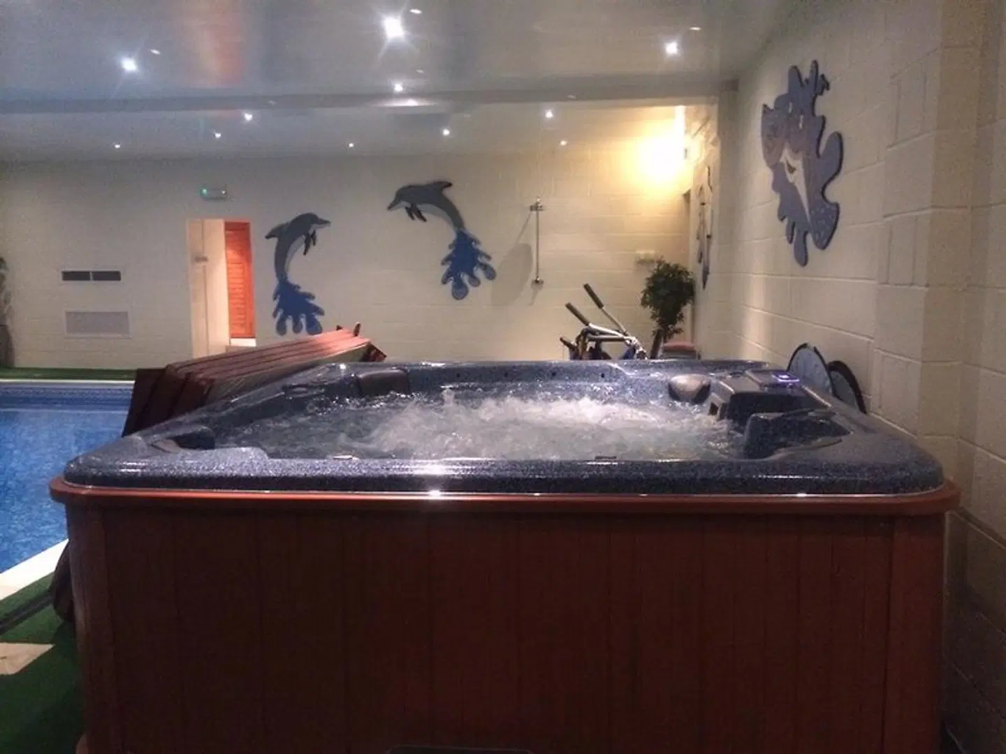 Thornbank House HEALTH_BEAUTY