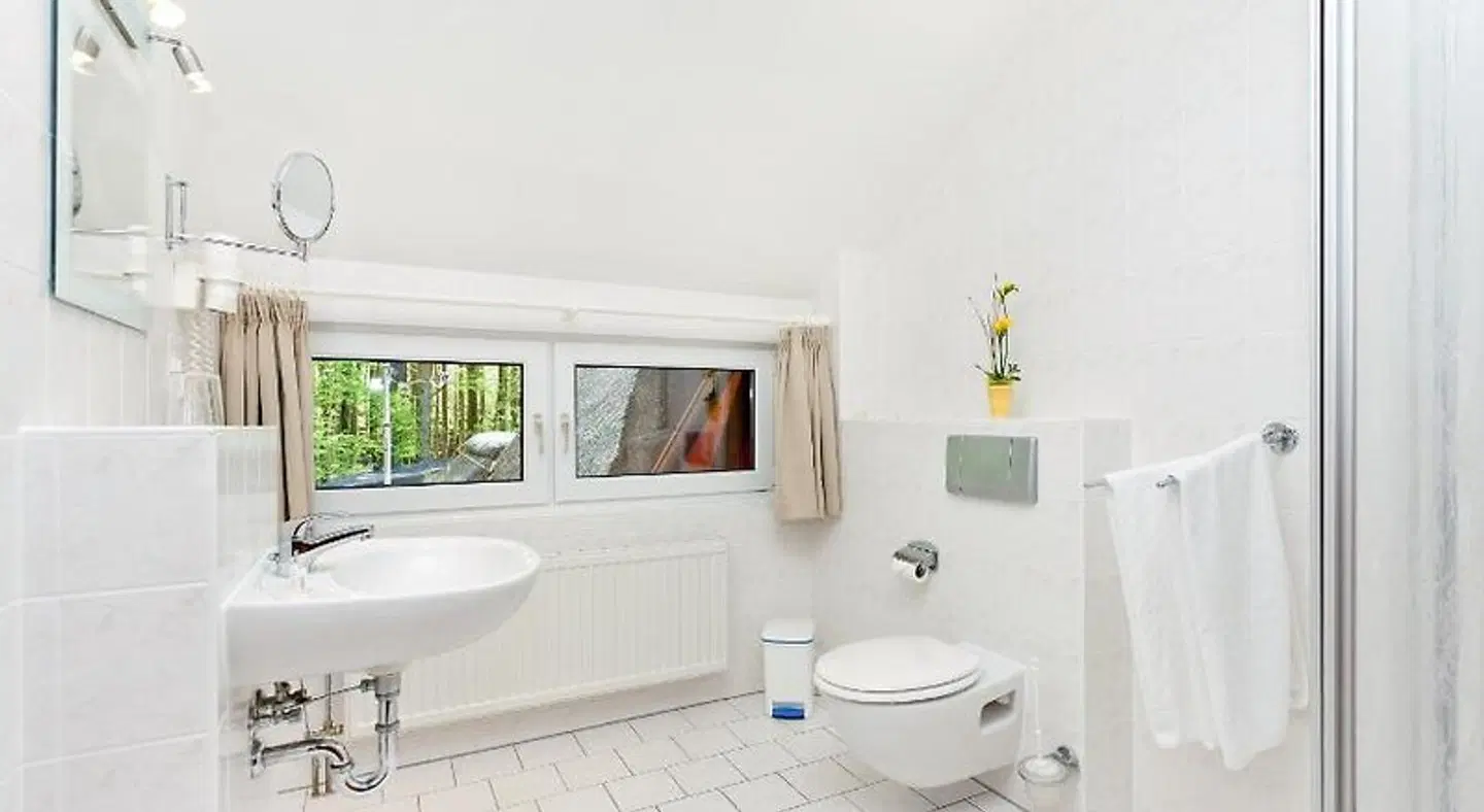 Hotel Baumhaus Hagen Badezimmer