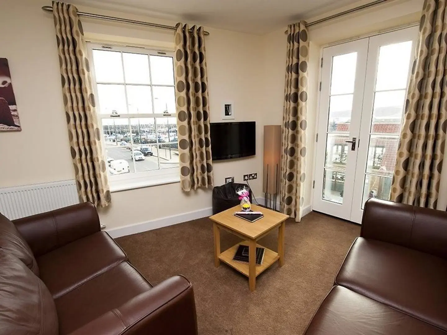 Harbourside Apartments ROOM_EXAMPLE
