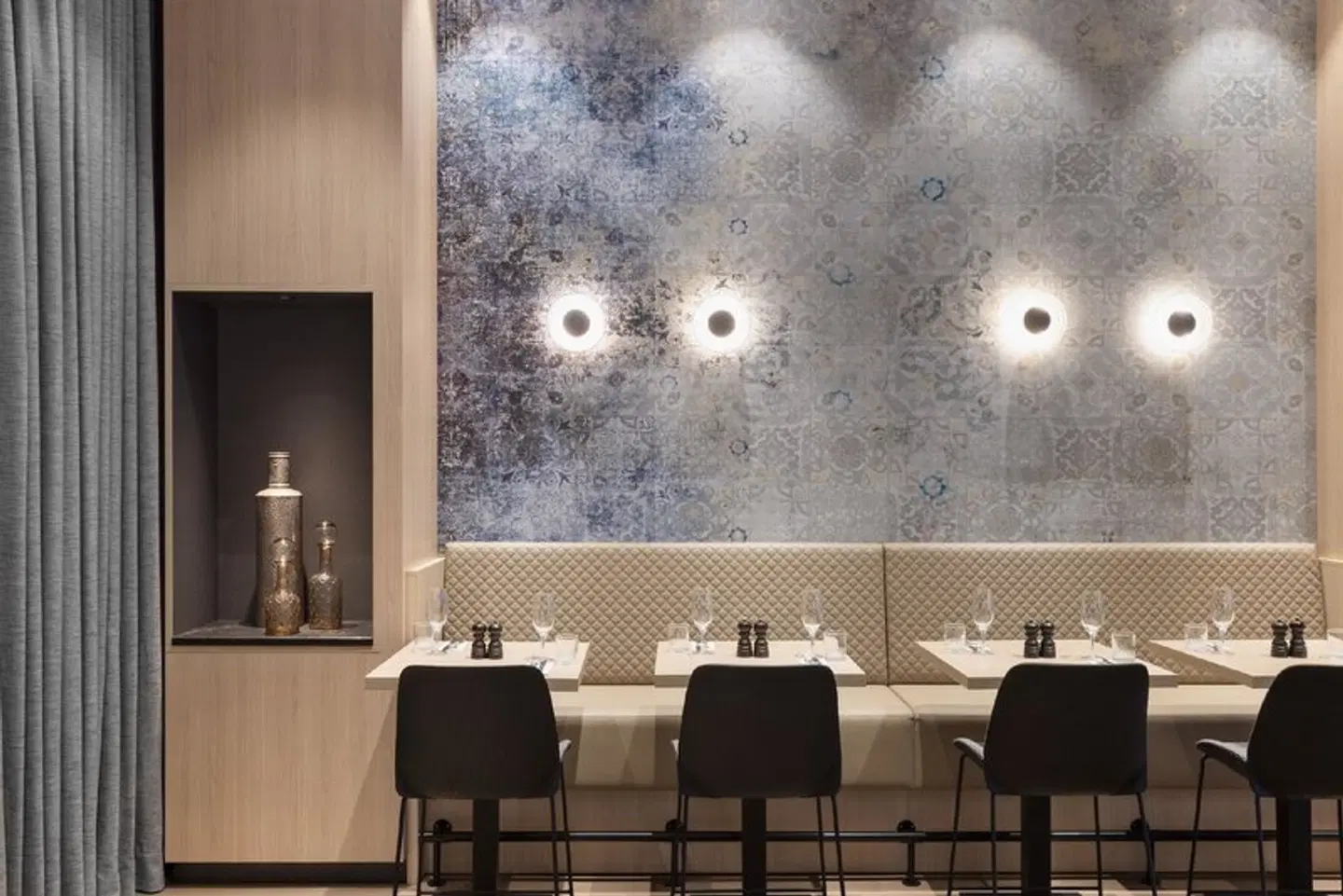 Courtyard by Marriott Basel Bar