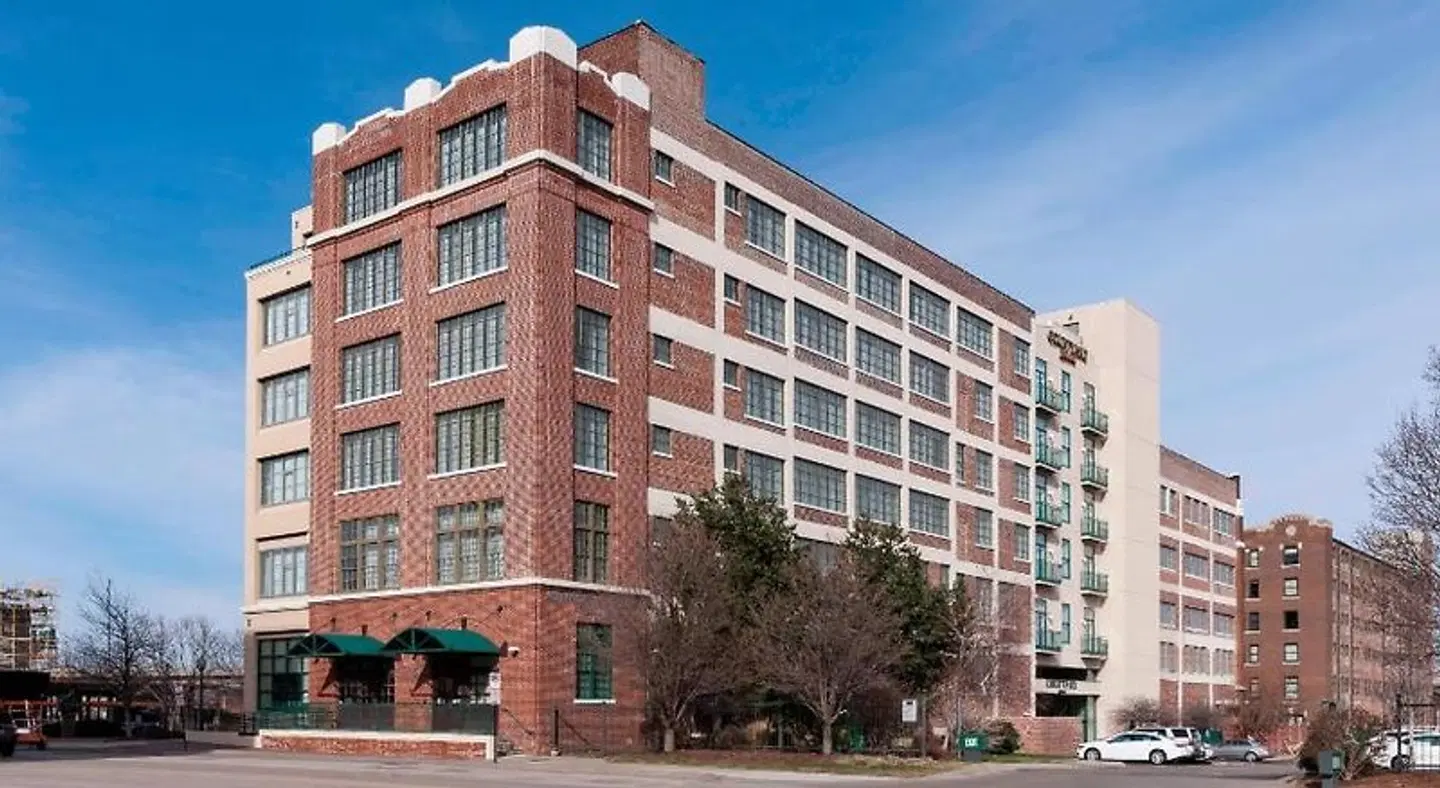Courtyard by Marriott Omaha Downtown/Old Market Area EXTERIOR