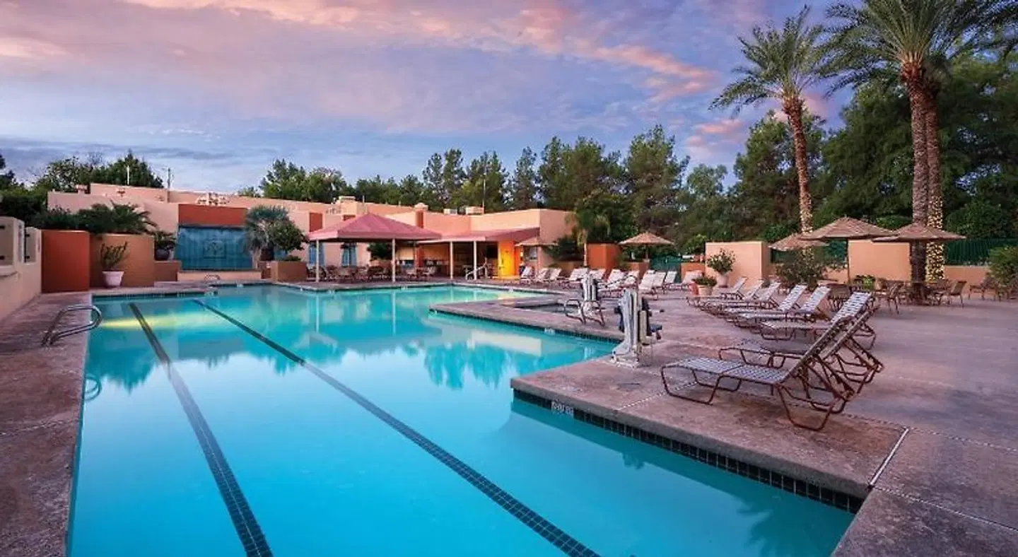 Orange Tree Resort OUTDOOR_POOL