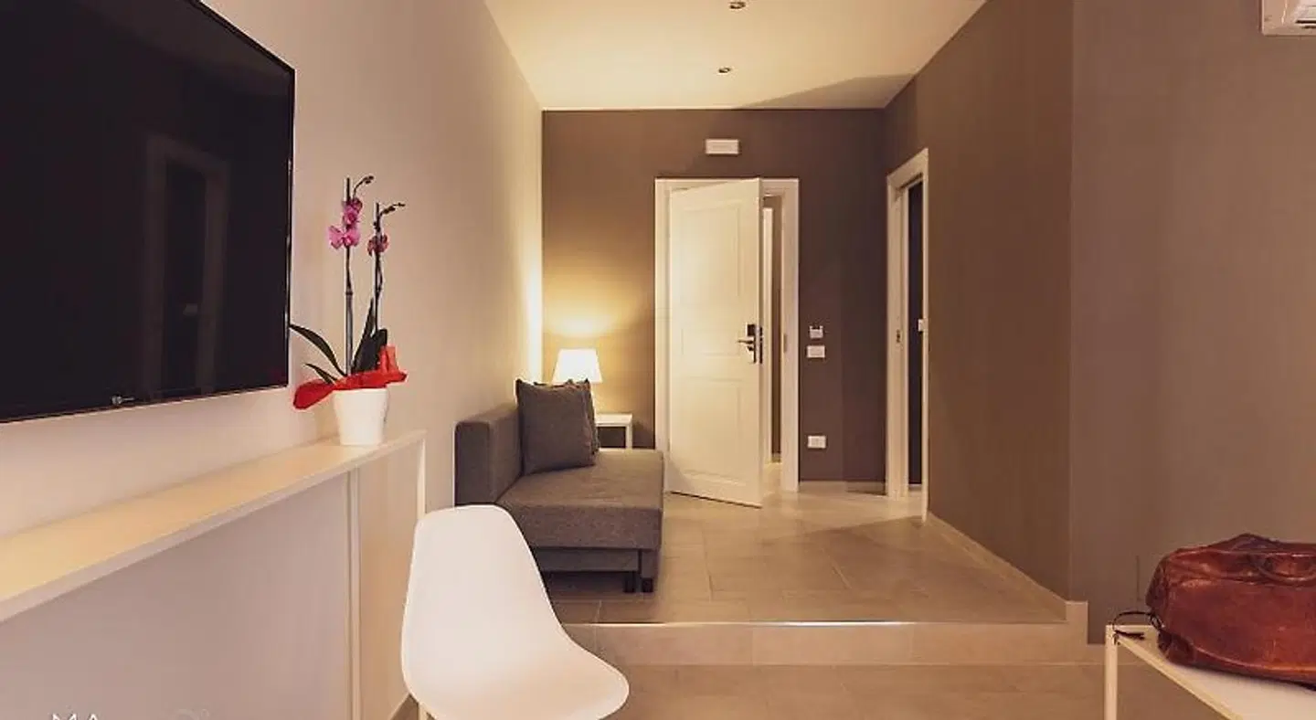 Marla's Boutique Rooms ROOM_EXAMPLE
