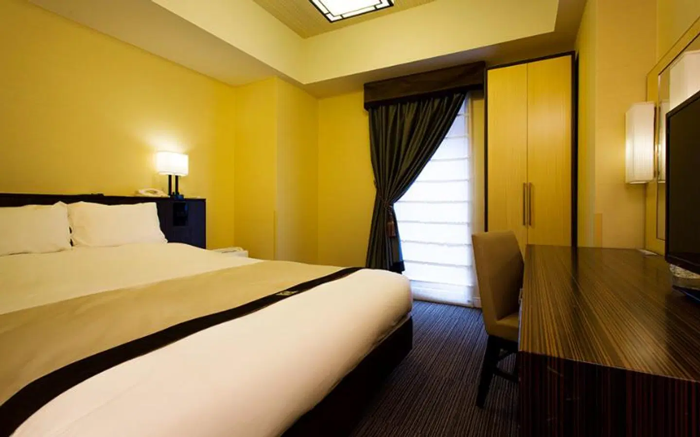 Monterey Hanzomon ROOM_EXAMPLE