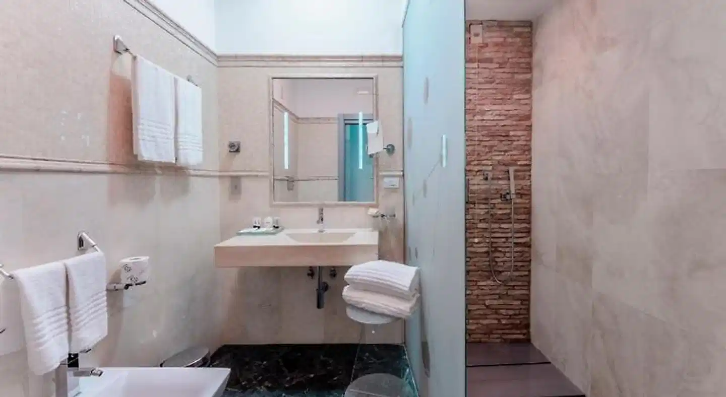 Trecento Badezimmer