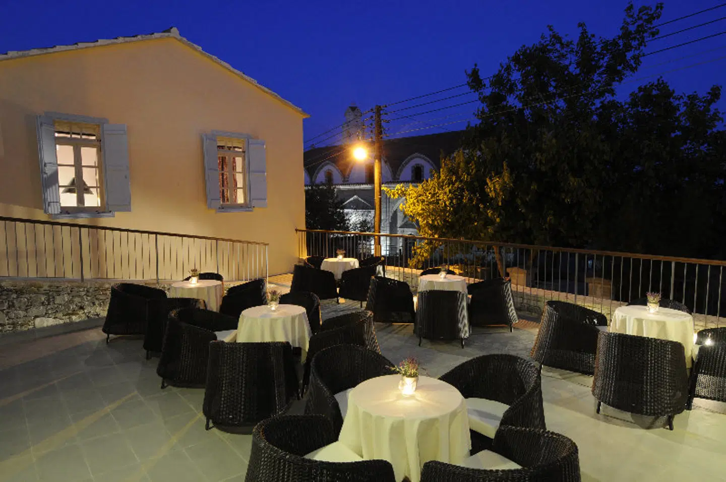 The Library Hotel Wellness Retreat Terrasse