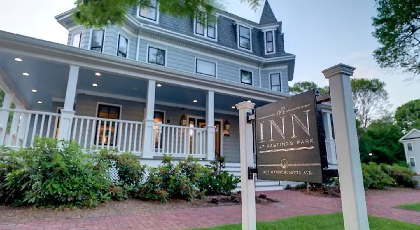 The Inn at Hastings Park EXTERIOR
