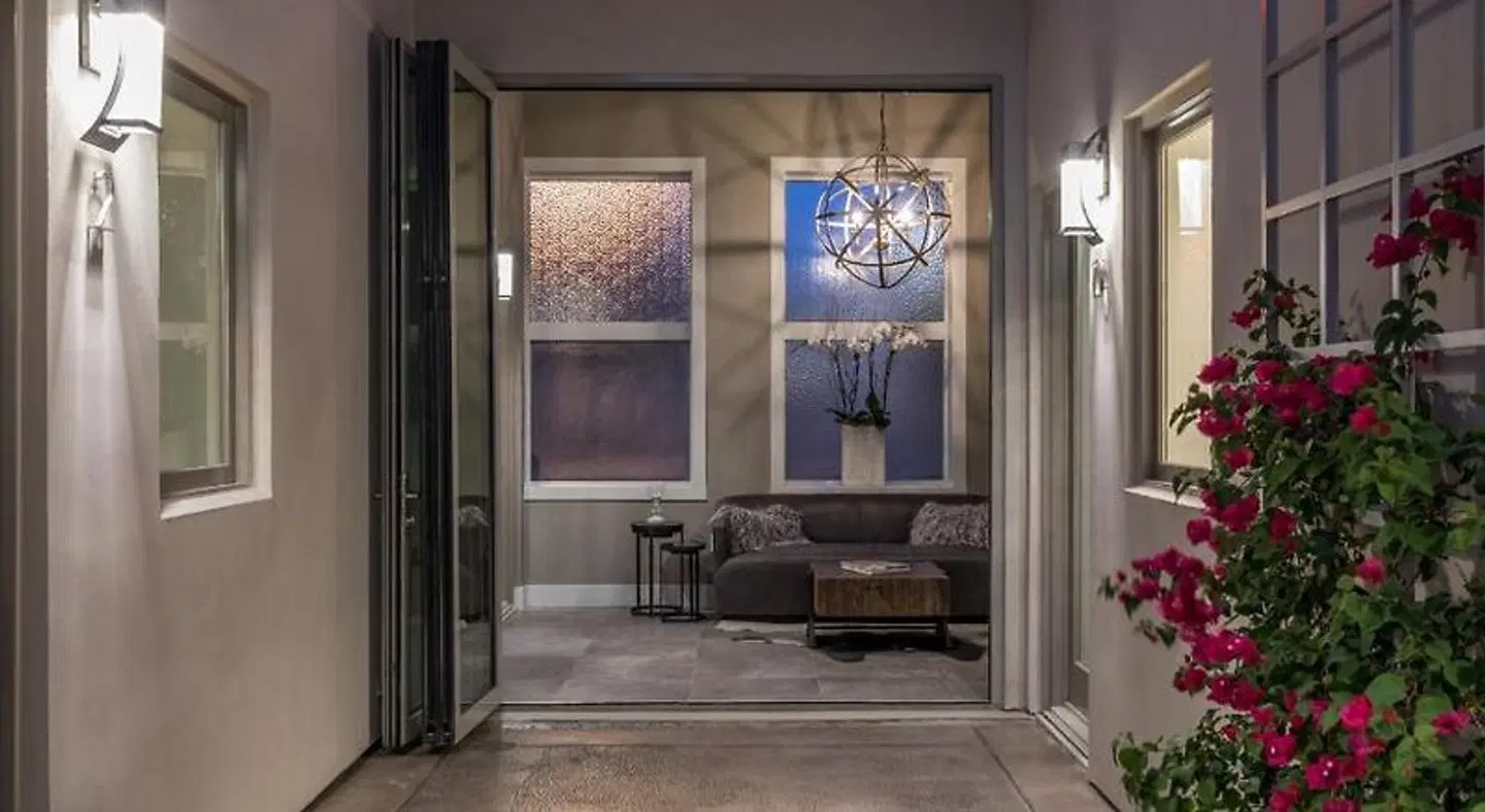 R Inn Napa LOUNGE_LOBBY