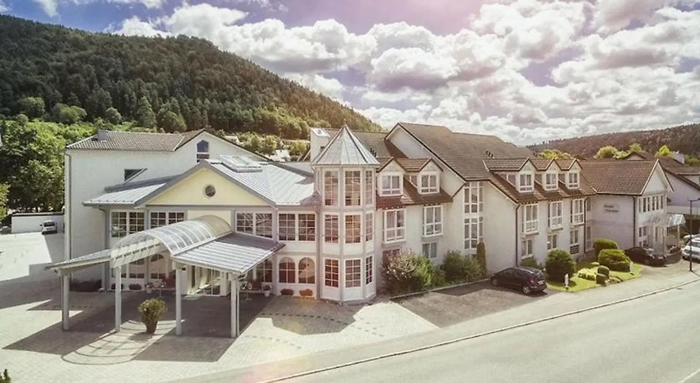 Hotel Traube Revital EXTERIOR