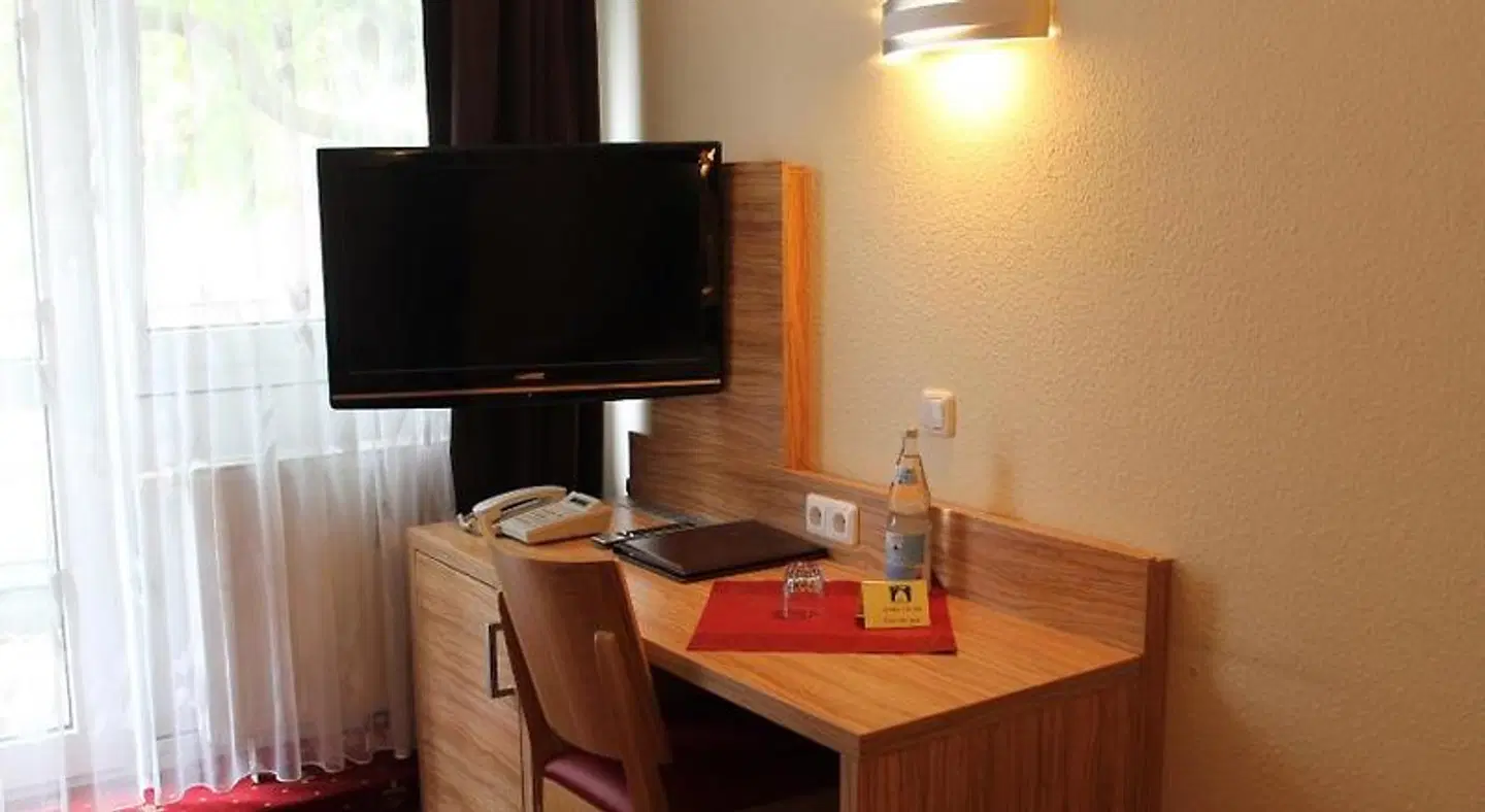 Hotel Harburger Hof ROOM_EXAMPLE