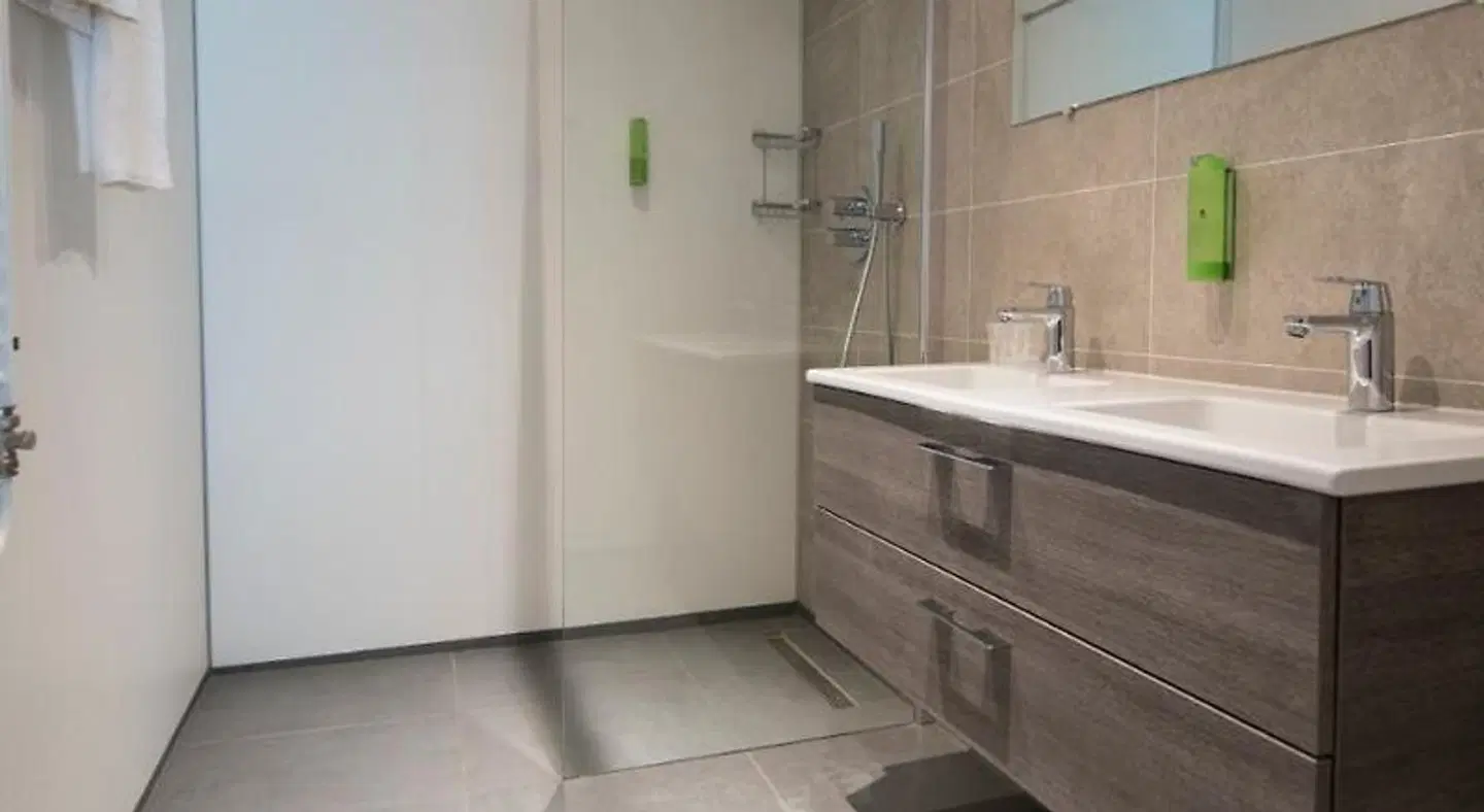 Golden Tulip Zoetermeer - Den Haag Badezimmer