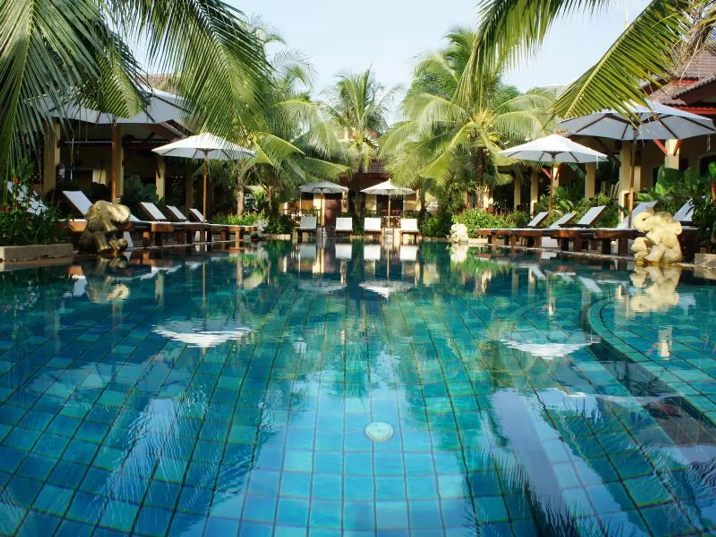 Le Piman Resort OUTDOOR_POOL