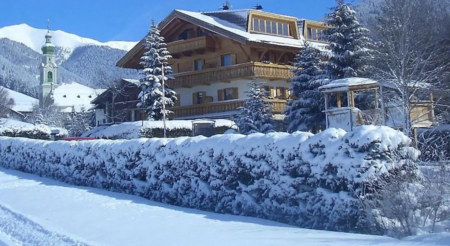 Stauder EXTERIOR