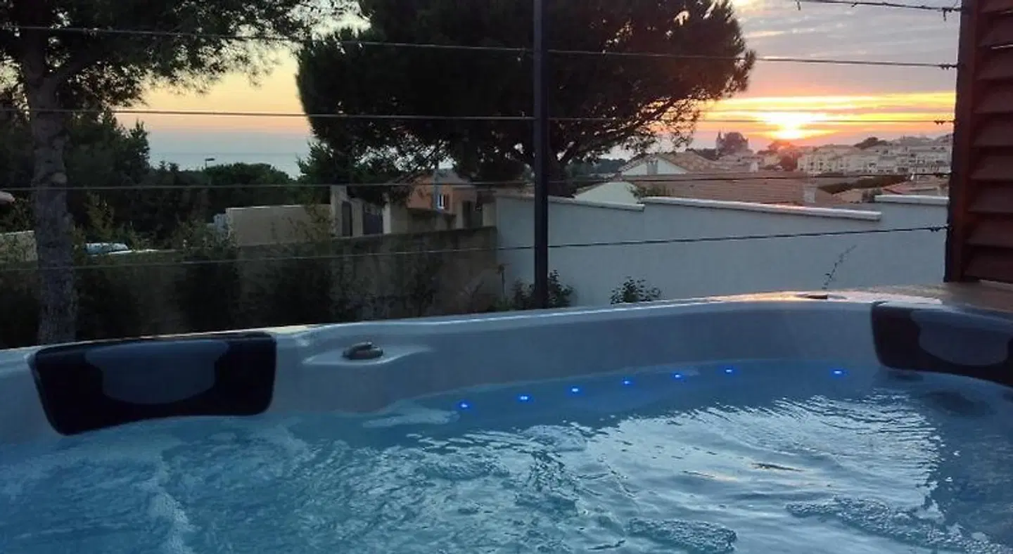 B&B L'Escale Cote Bleue OUTDOOR_POOL