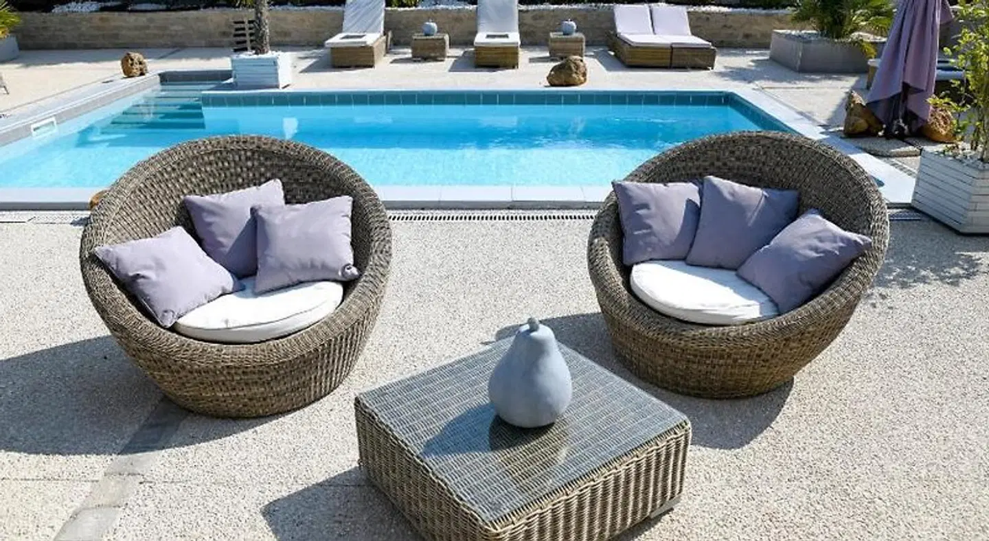 Villa de la Croix OUTDOOR_POOL