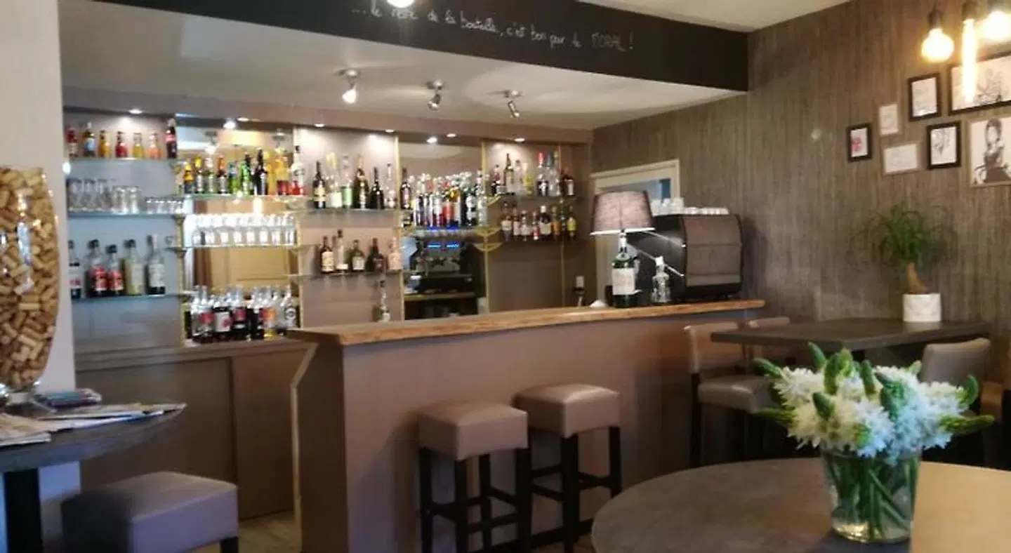 Le Sorgia Bar