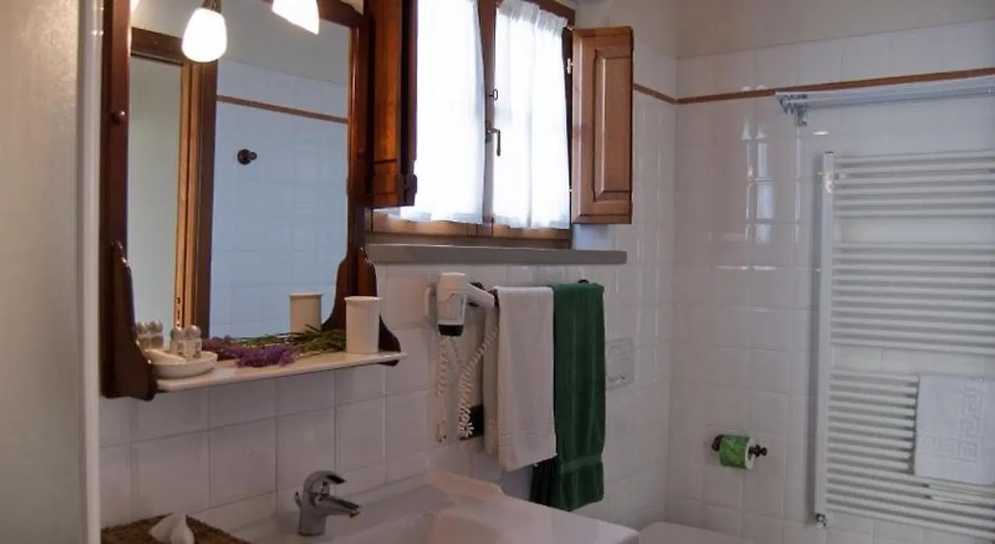 Casale Podernovo Badezimmer
