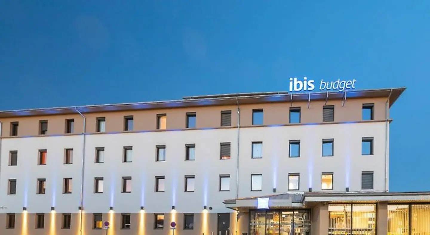 ibis budget Rennes Route de Lorient EXTERIOR