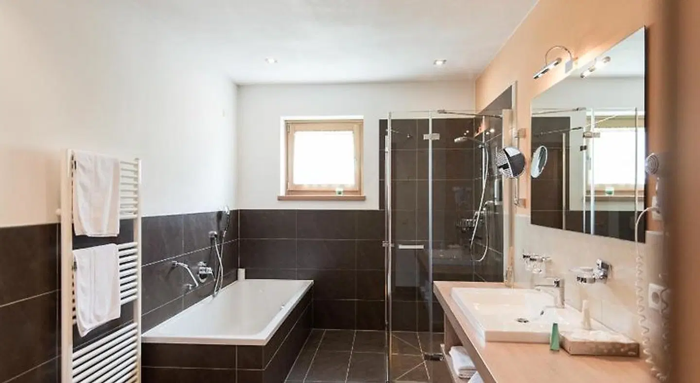 Alpine Hotel Ciasa Lara Badezimmer