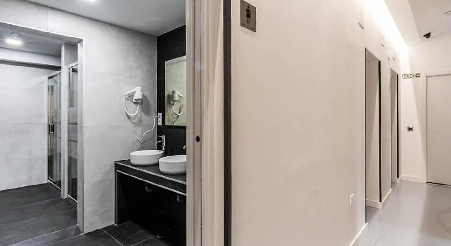 Hostel Center Madrid Badezimmer