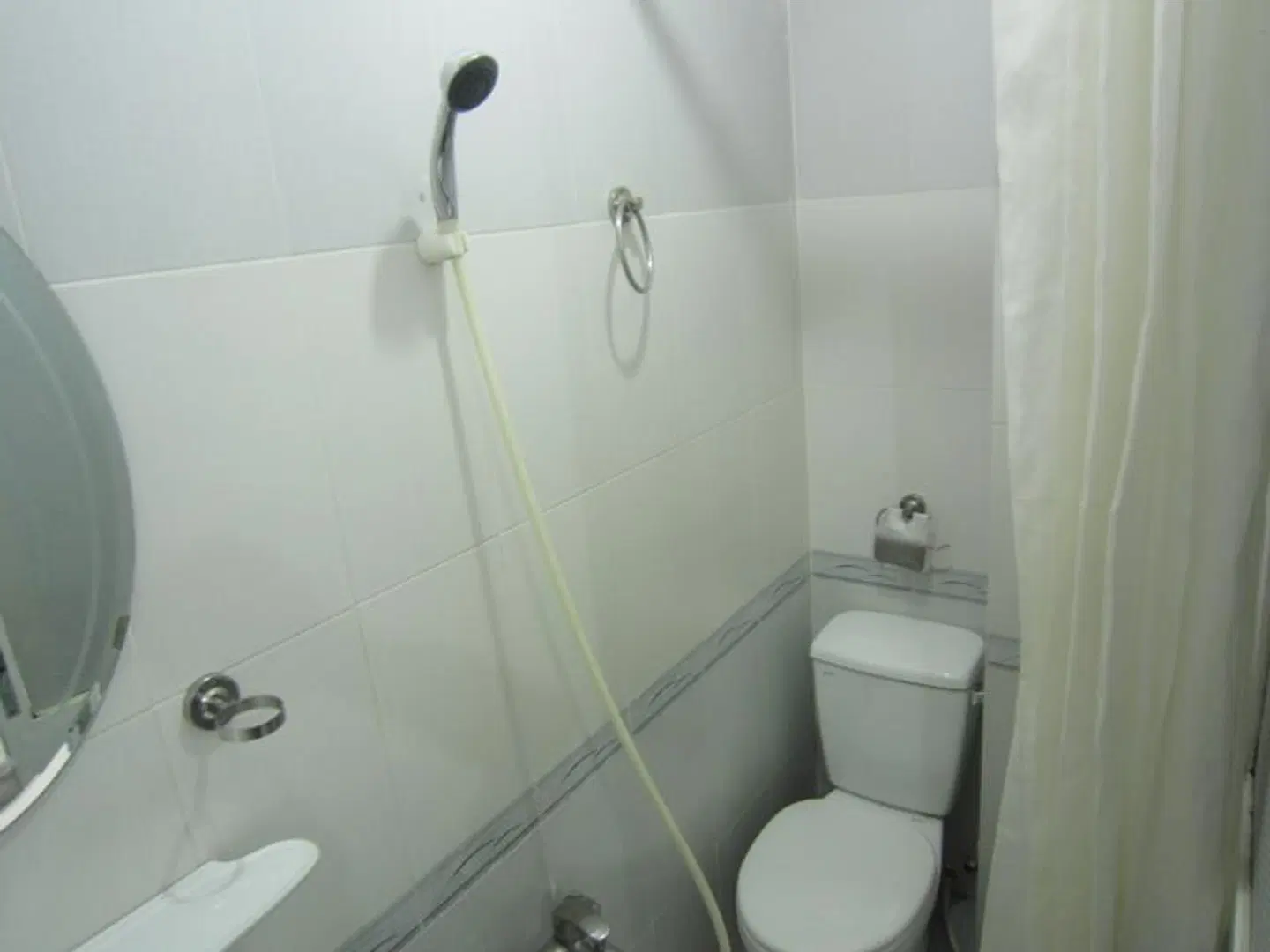 Vy Khanh Guesthouse Badezimmer