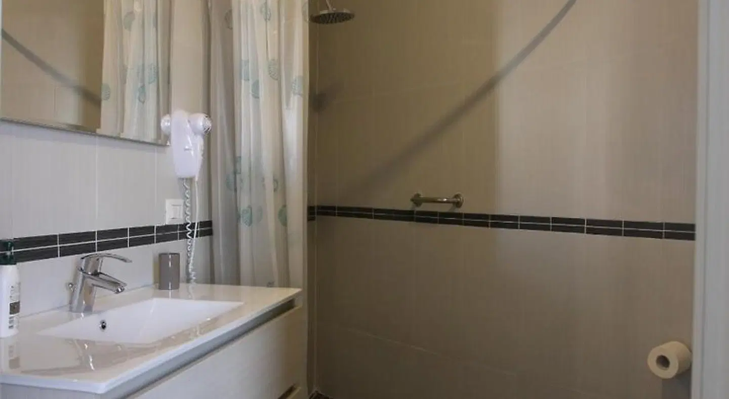 Base Napoli Badezimmer