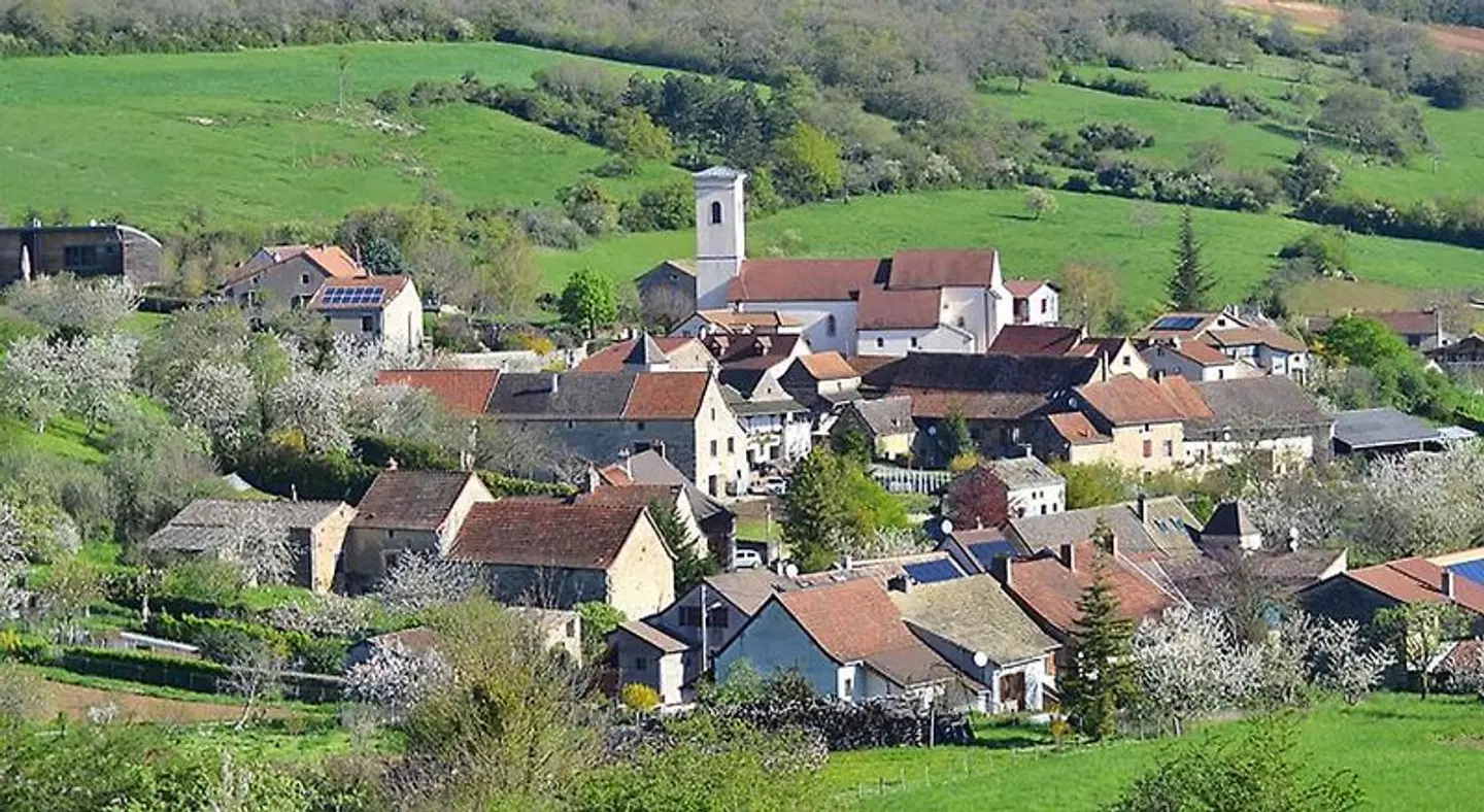 La Follye Mancey EXTERIOR
