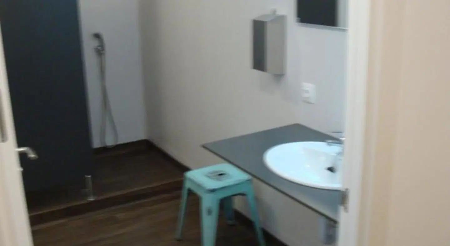 Agora Hostel Badezimmer