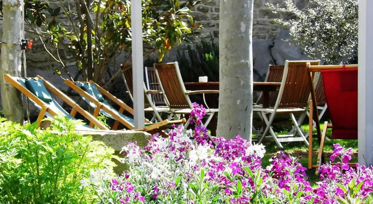 Hostal Rural Txapi Txuri Garten