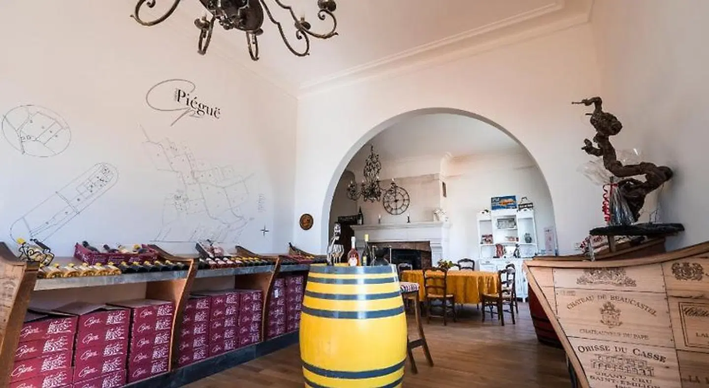 Château Piéguë Bar