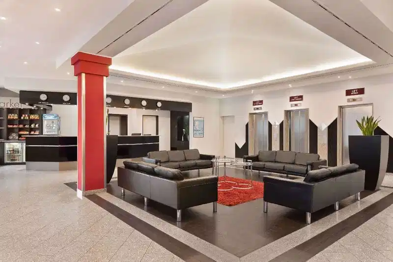 Ramada by Wyndham Bottrop – Hotelfoto