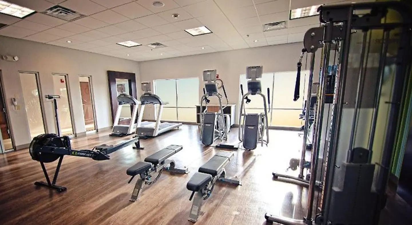 Holiday Inn Express & Suites McAllen - Medical Center Area by IHG SPORTS_AND_LEISURE