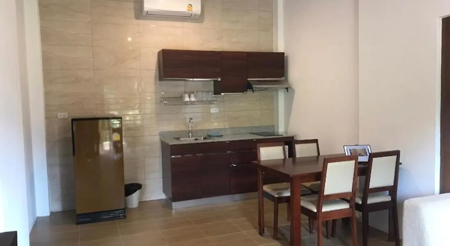 Green Villa ROOM_EXAMPLE