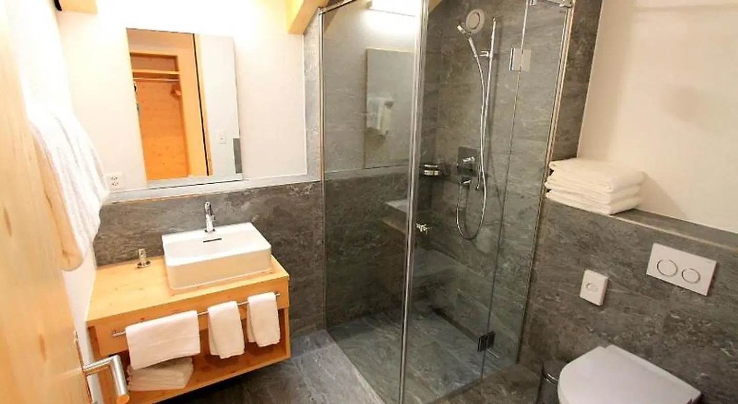 Hotel Espen Badezimmer