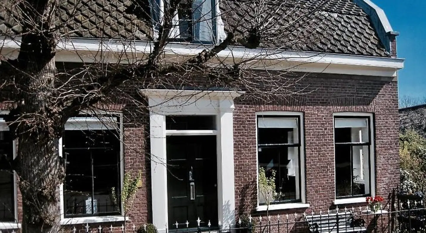 House of Cocagne EXTERIOR