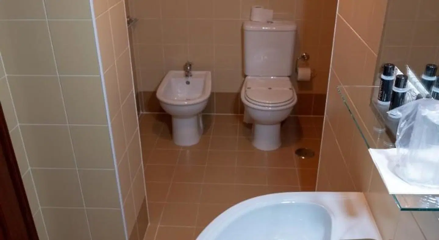 Hotel Peregrinos de Fátima Badezimmer
