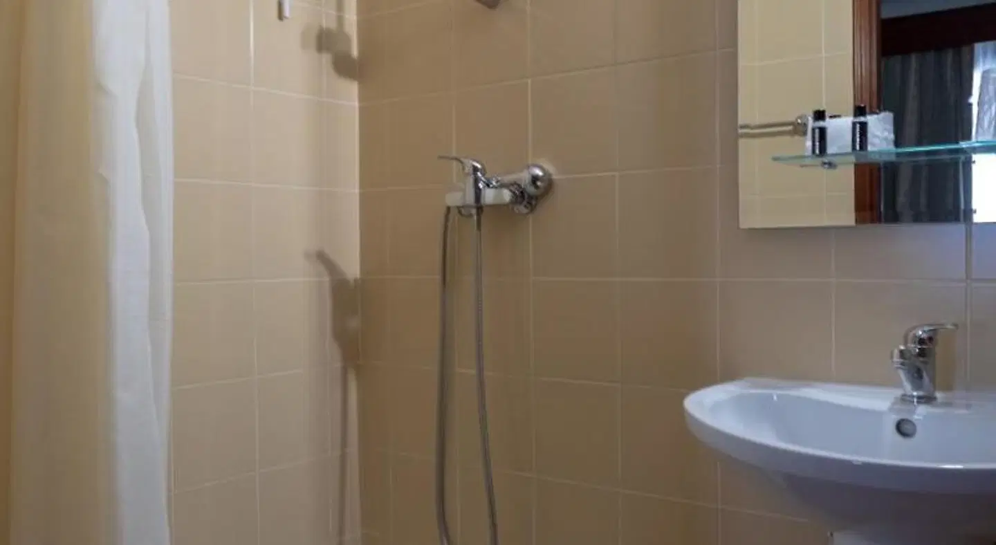 Hotel Peregrinos de Fátima Badezimmer